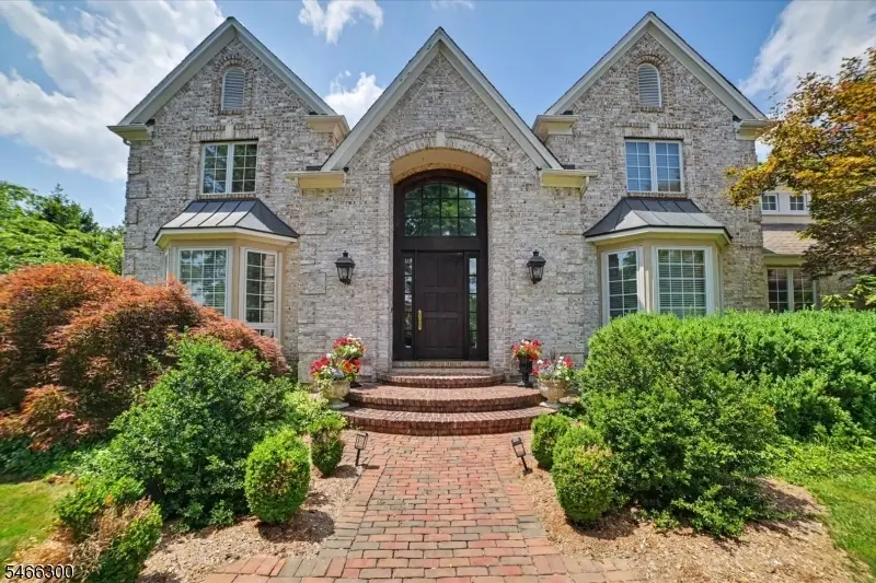 66 Baltusrol Way, Bernards, NJ 07931 - #3
