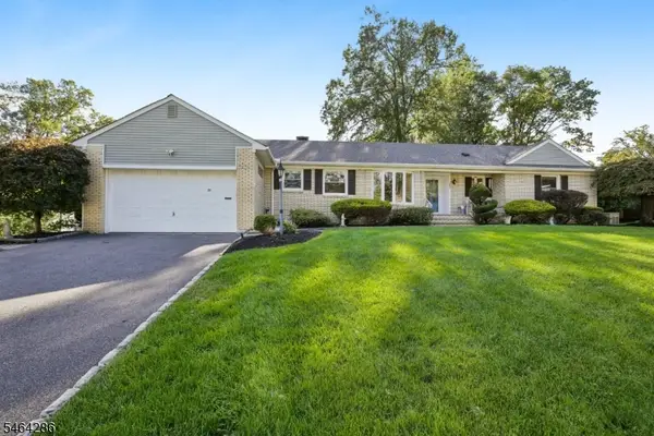 351 Old Tote Rd, Mountainside Boro, NJ 07092