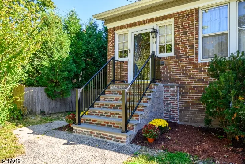 52 Orchard Rd, Maplewood, NJ 07040 - #2