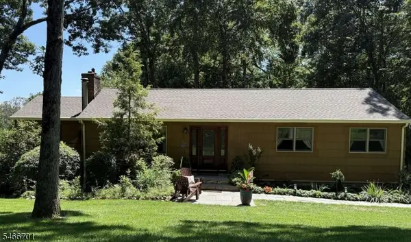 14 Woodland Rd, Denville Twp., NJ 07834