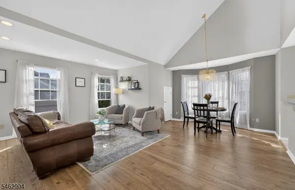 8 Oak Knoll Lane, Bedminster Twp., NJ 07921
