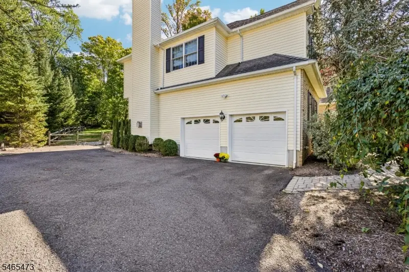 22 Mount Airy Rd, Bernardsville, NJ 07924 - #3