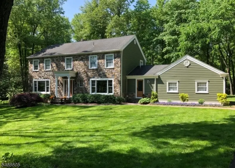 8 Stacy Ln, Basking Ridge, NJ 07920 - #1