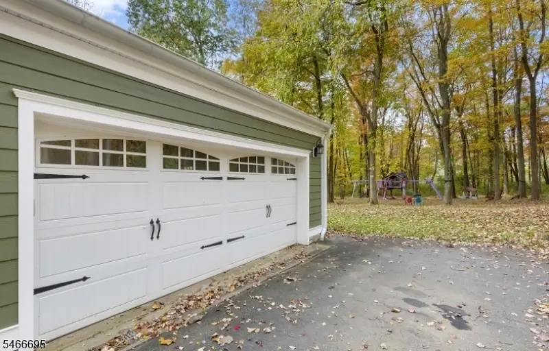 8 Stacy Ln, Basking Ridge, NJ 07920 - #3