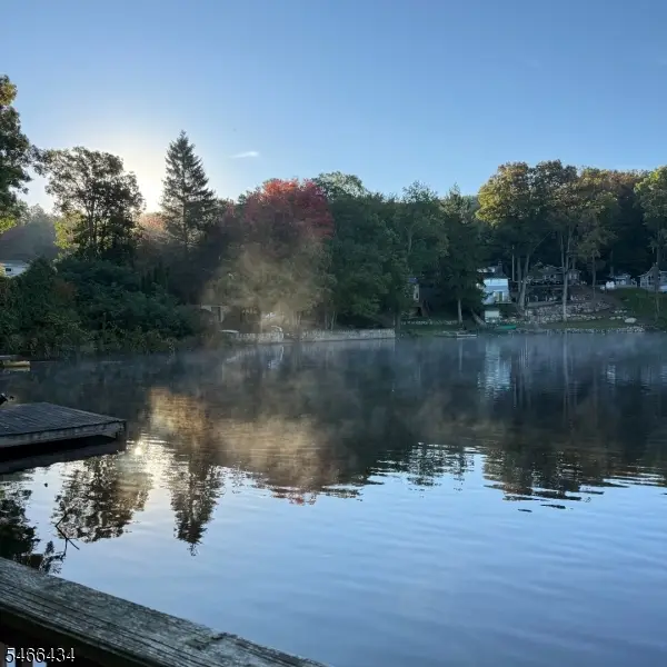 52 Horseshoe Dr, Oak Ridge, NJ 07438 - #1
