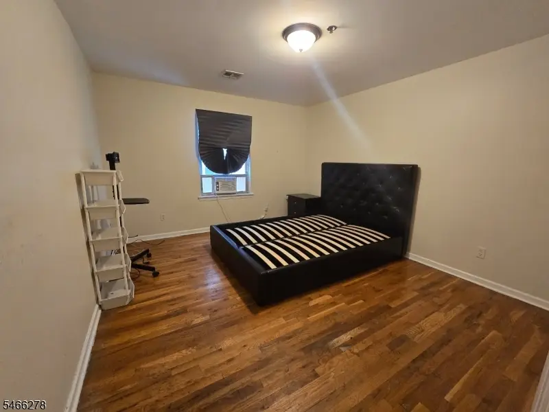 47 Crawford St, Newark, NJ 07102 - #2