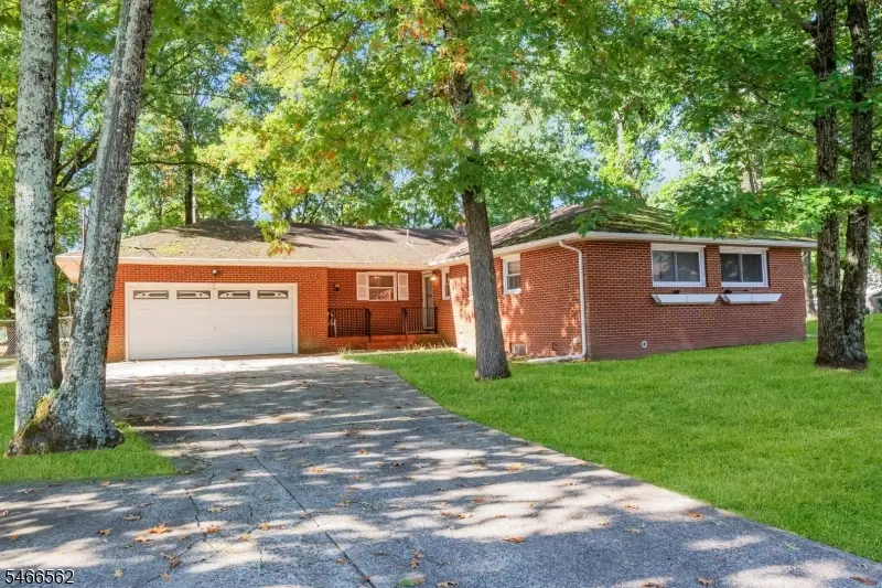 58 Arden St, Franklin, NJ 08873 - #1
