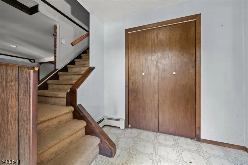 628 Succasunna Rd, Mount Arlington, NJ 07856 - #2