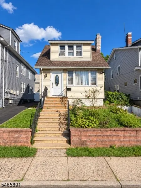 188 Floyd St, Belleville Twp., NJ 07109