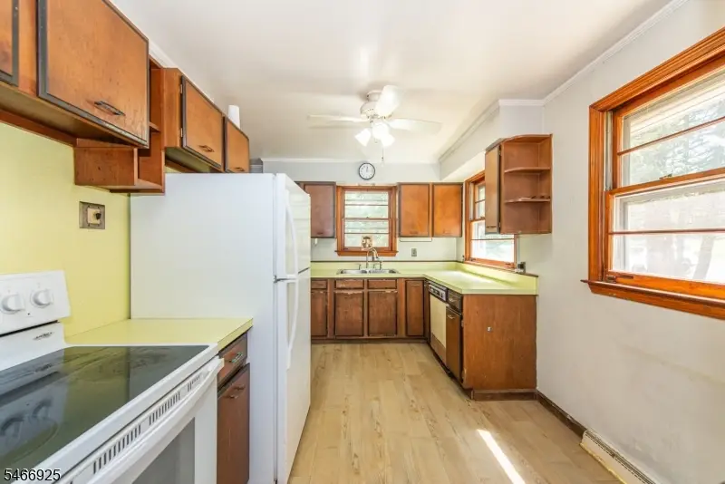 211 Clove Rd, Montague, NJ 07827 - #3