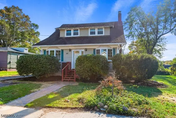33 Bassett Ave, Mine Hill Twp., NJ 07803