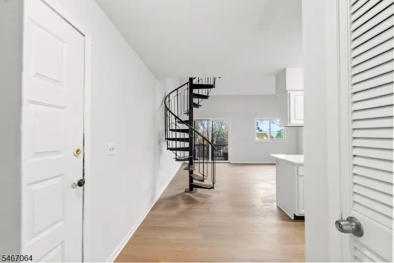 4 Brandywine Ct #8, Vernon Center, NJ 07462 - #2
