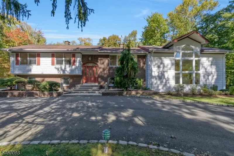 24 Sage Drive, Warren, NJ 07059 - #2