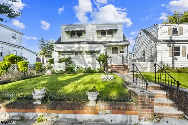 409 Olcott St, Orange, NJ 07050 - #1