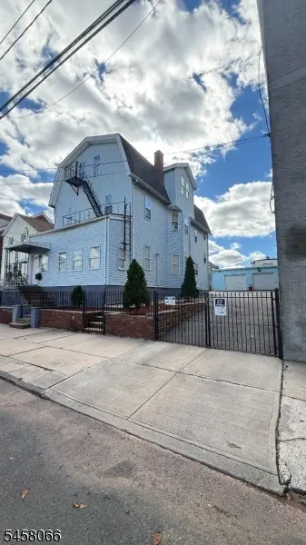 226 Marshall St, Elizabethport, NJ 07206 - #2