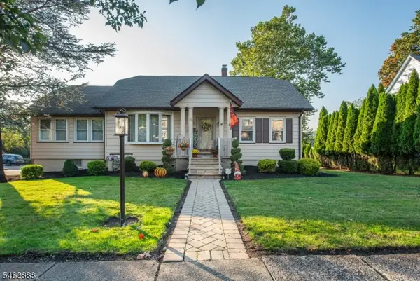 18 Summit Ave, Cedar Grove Twp., NJ 07009
