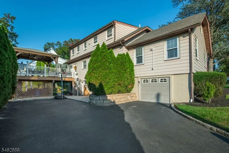 18 Summit Ave, Cedar Grove, NJ 07009 - #2