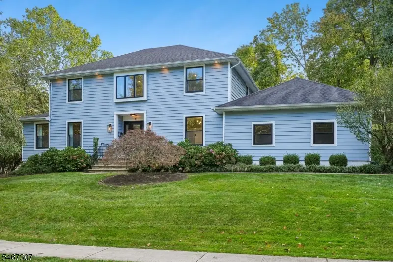 31 Stone Dr, West Orange, NJ 07052 - #1