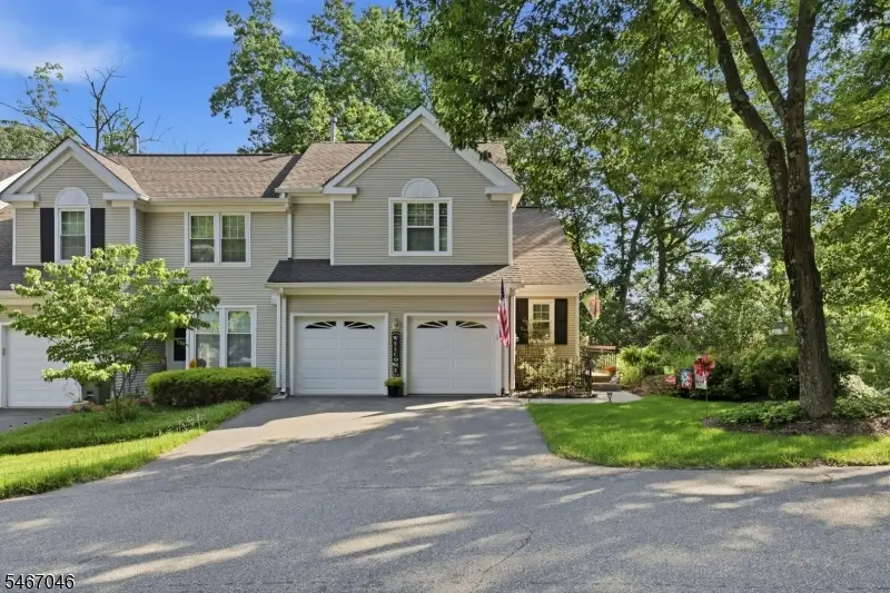 2 Rainier Ct, Allamuchy, NJ 07840 - #1