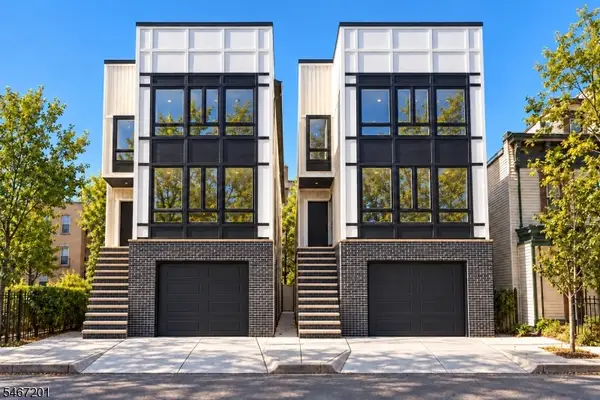 88 Garside St, Newark City, NJ 07104