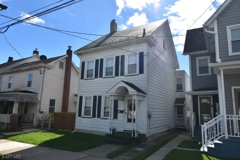 110 Lewis St, Phillipsburg, NJ 08865 - #1