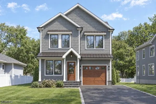 12 Weston Ave, Chatham Boro, NJ 07928