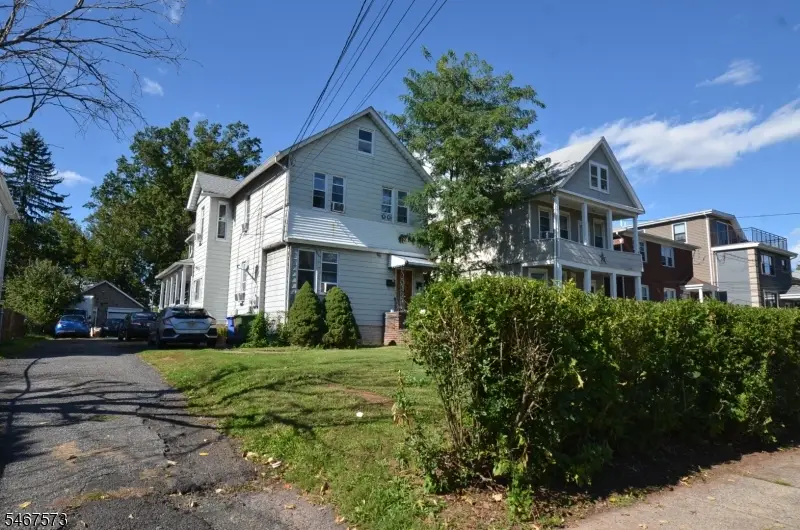 103 E Henry St, Linden, NJ 07036 - #3