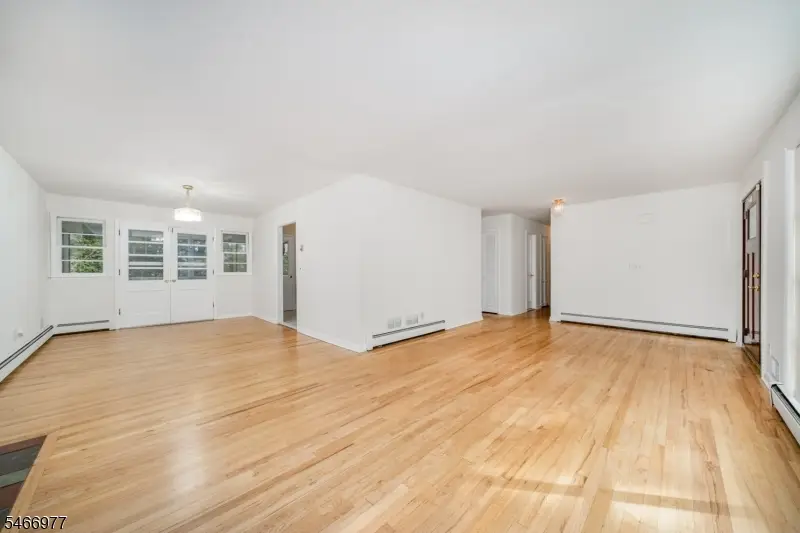 37 Mea Dr, Berkeley Heights, NJ 07922 - #3