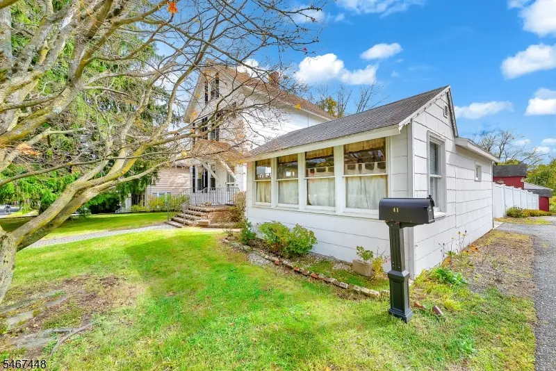 41 Woodside Ave, Newton, NJ 07860 - #2