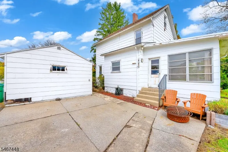 41 Woodside Ave, Newton, NJ 07860 - #3