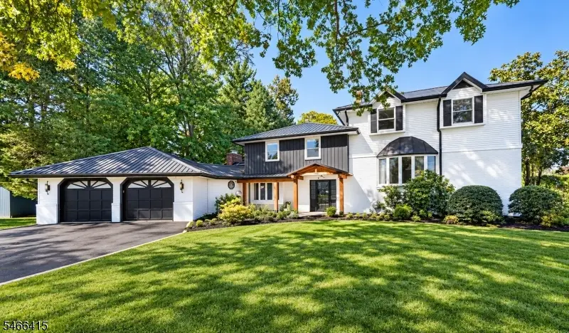 3 Martin Pl, Fairfield, NJ 07004 - #1