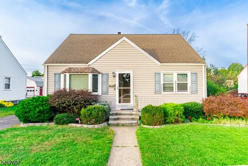 16 Dodge, Hamilton, NJ 08610 - #2