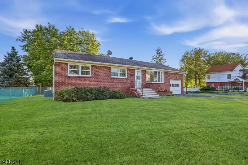 45 N Laurel Ave, Iselin, NJ 08830 - #3