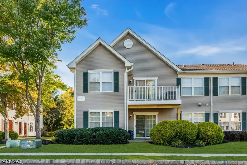 69 Williamson Ct, Bradley Gardens, NJ 08807 - #1