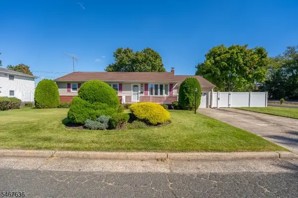 8 N 11th Ave, Manville Boro, NJ 08835