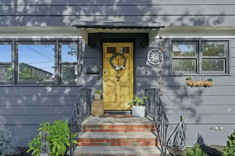 441 Willow Ave, Roselle Park, NJ 07204 - #2