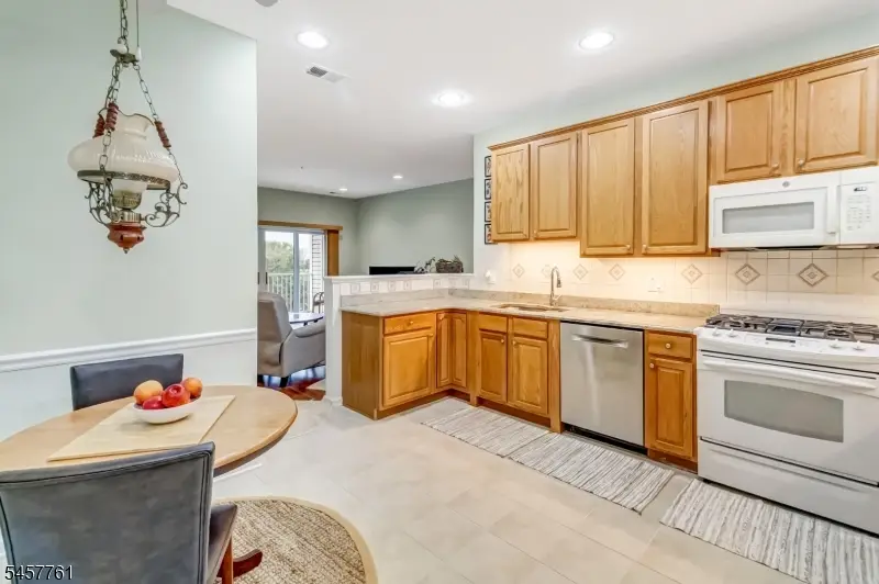 5223 Warrens Way, Wanaque, NJ 07465 - #3