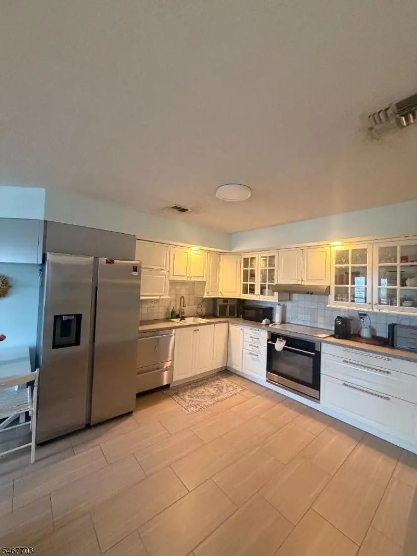 41-51 Wilson Ave #6 E, Newark, NJ 07105 - #2