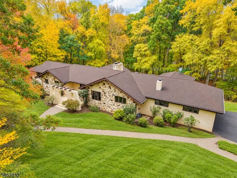 7 Twin Hills Dr, Boonton, NJ 07005 - #1