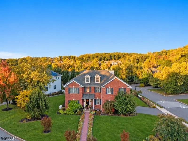 1 Efstis Ct, West Orange, NJ 07052 - #2