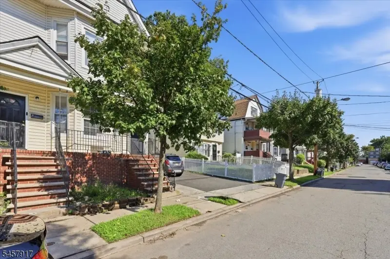 293 Ogden St, Orange, NJ 07050 - #2