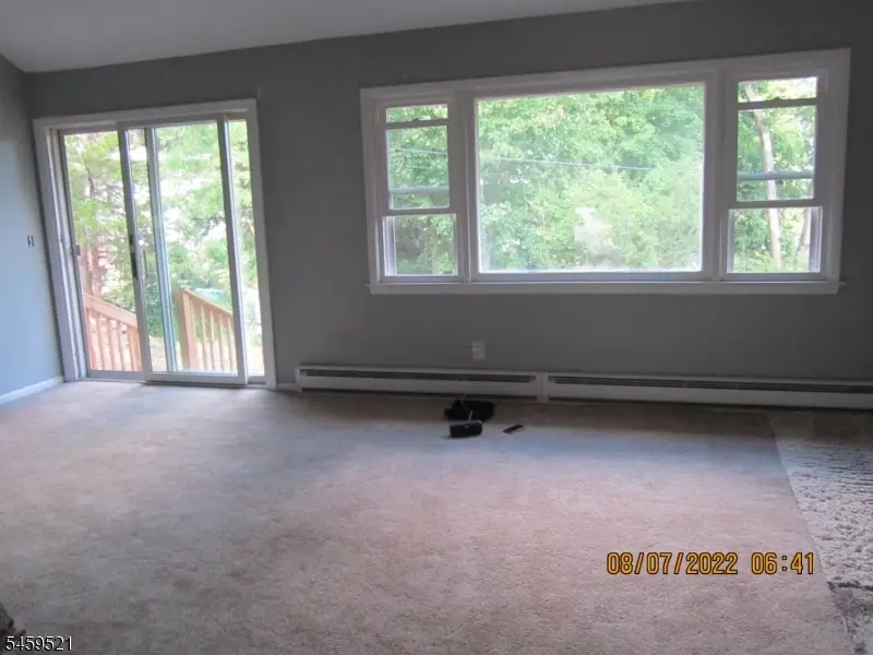 322 Squaw Trl, Hopatcong, NJ 07821 - #2