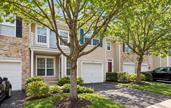 26 Mayflower Dr, Bernards Twp., NJ 07920