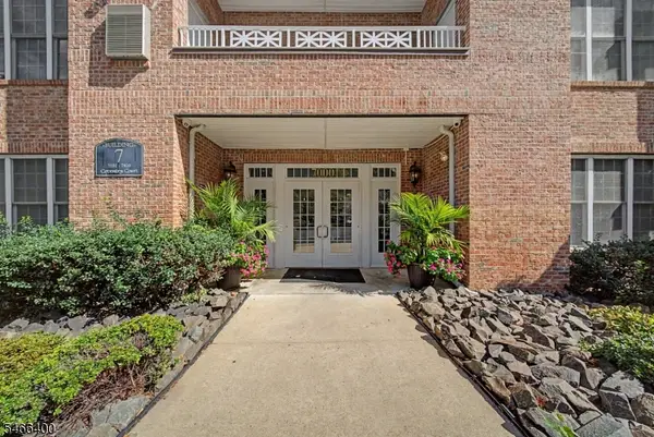 7212 Coventry Ct, Riverdale Boro, NJ 07457