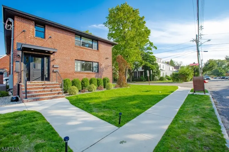 99 Baldwin Pl, Bloomfield, NJ 07003 - #1