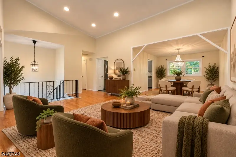 13 Adelphi Trl, Hopatcong, NJ 07843 - #2