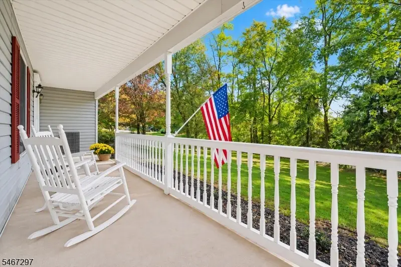 41 Woodside Dr, Lebanon, NJ 07865 - #3