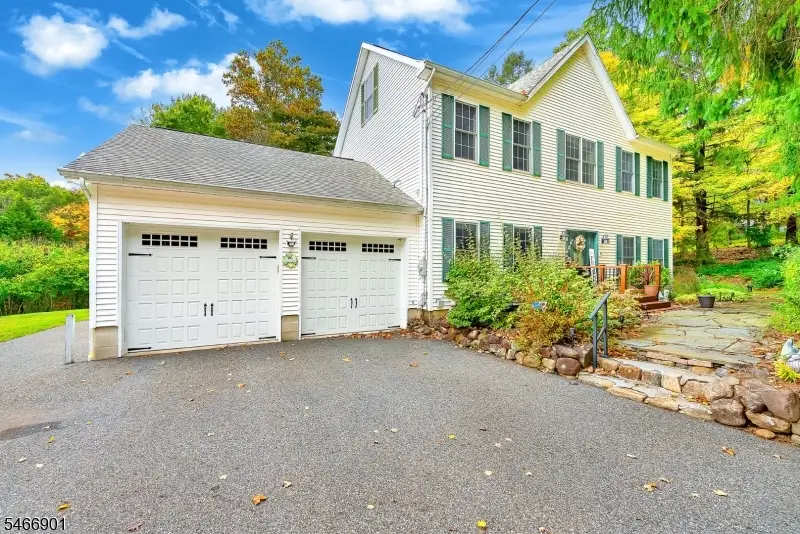 79 Burnt Meadow Rd, Ringwood, NJ 07456 - #2