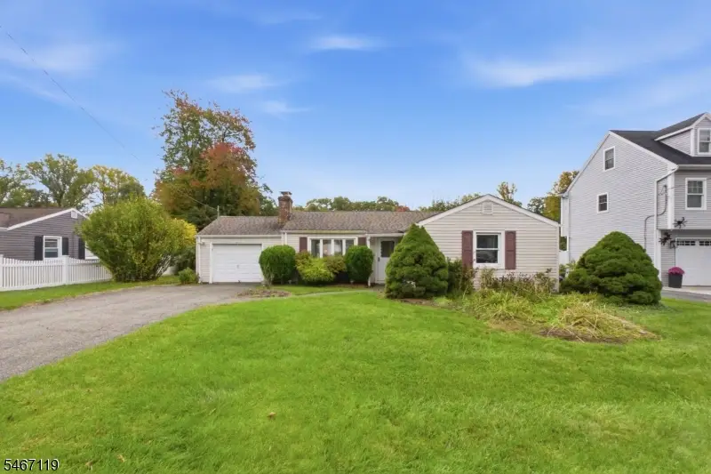 37 Clearmont Ave, Denville, NJ 07834 - #2