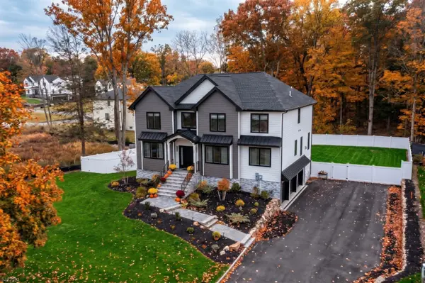 73 Heritage Dr, West Milford Twp., NJ 07480